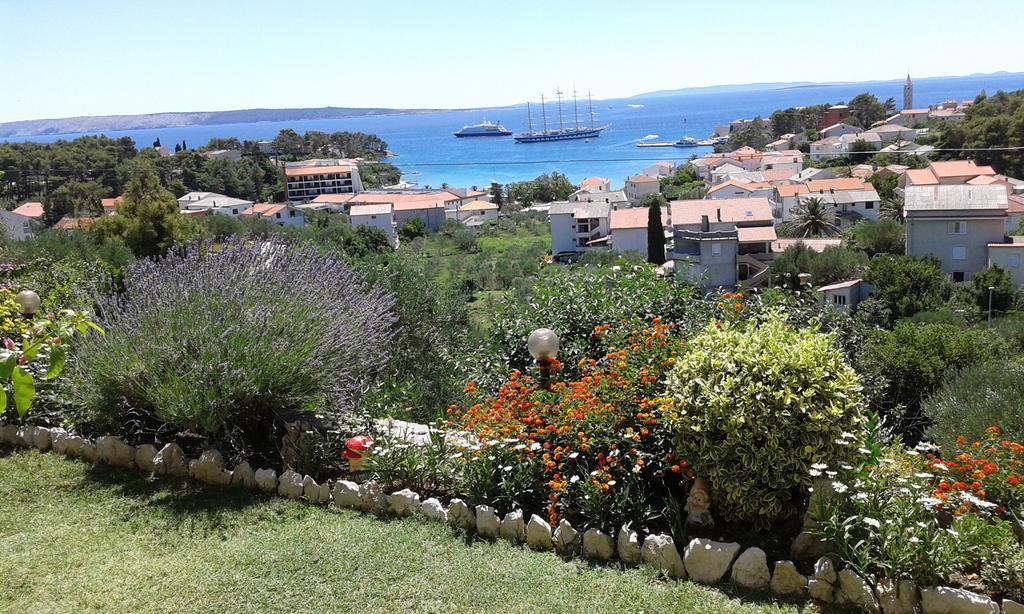 Guest House Lucija Banjol Екстериор снимка