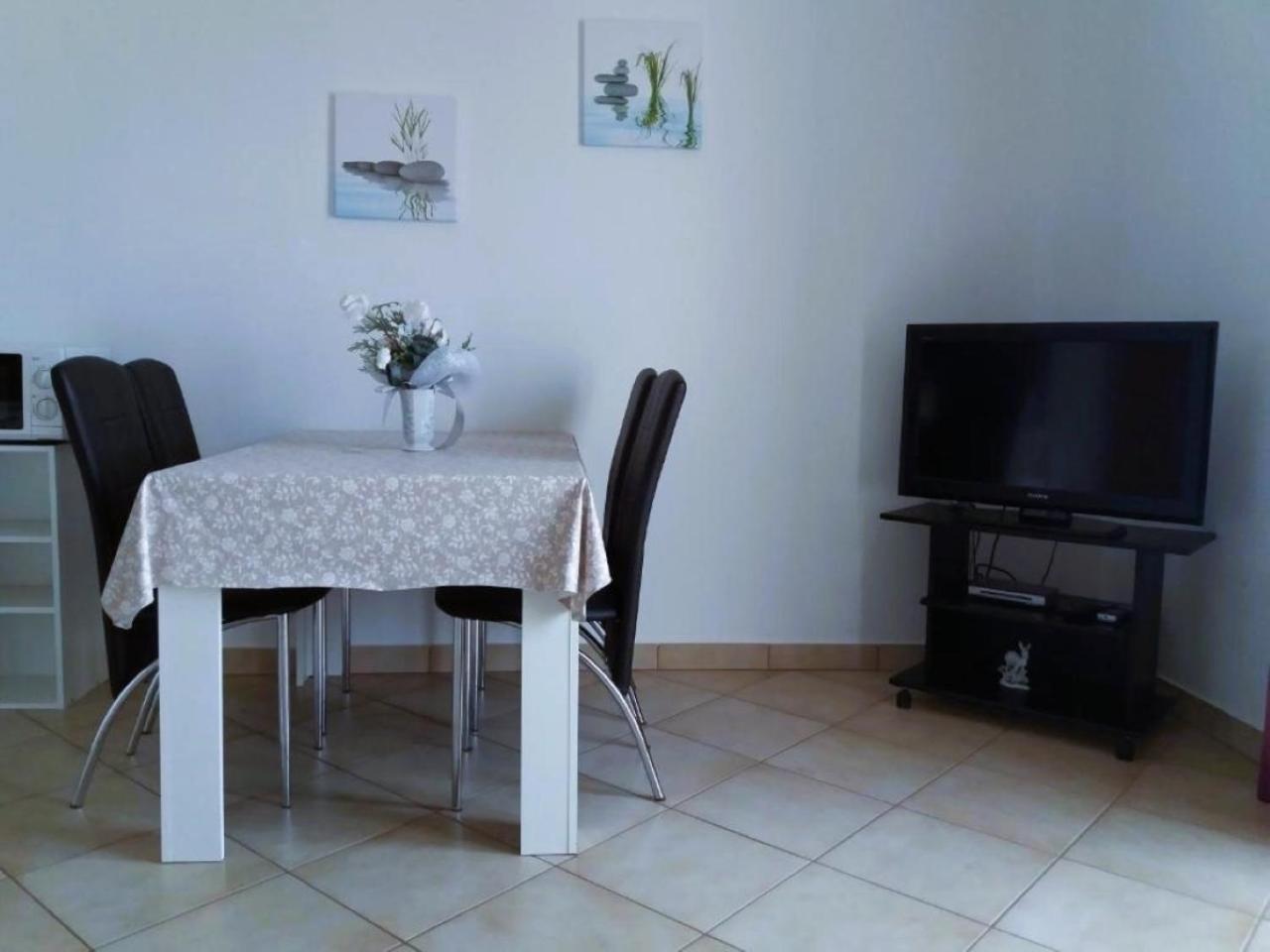 Guest House Lucija Banjol Стая снимка